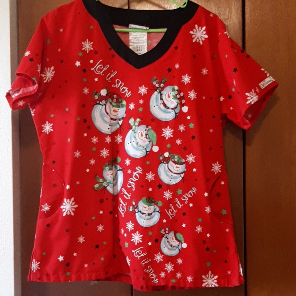 UA Scrub top with snowmen